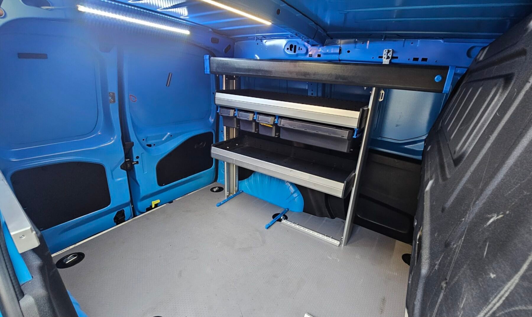 PEUGEOT Partner Professional 