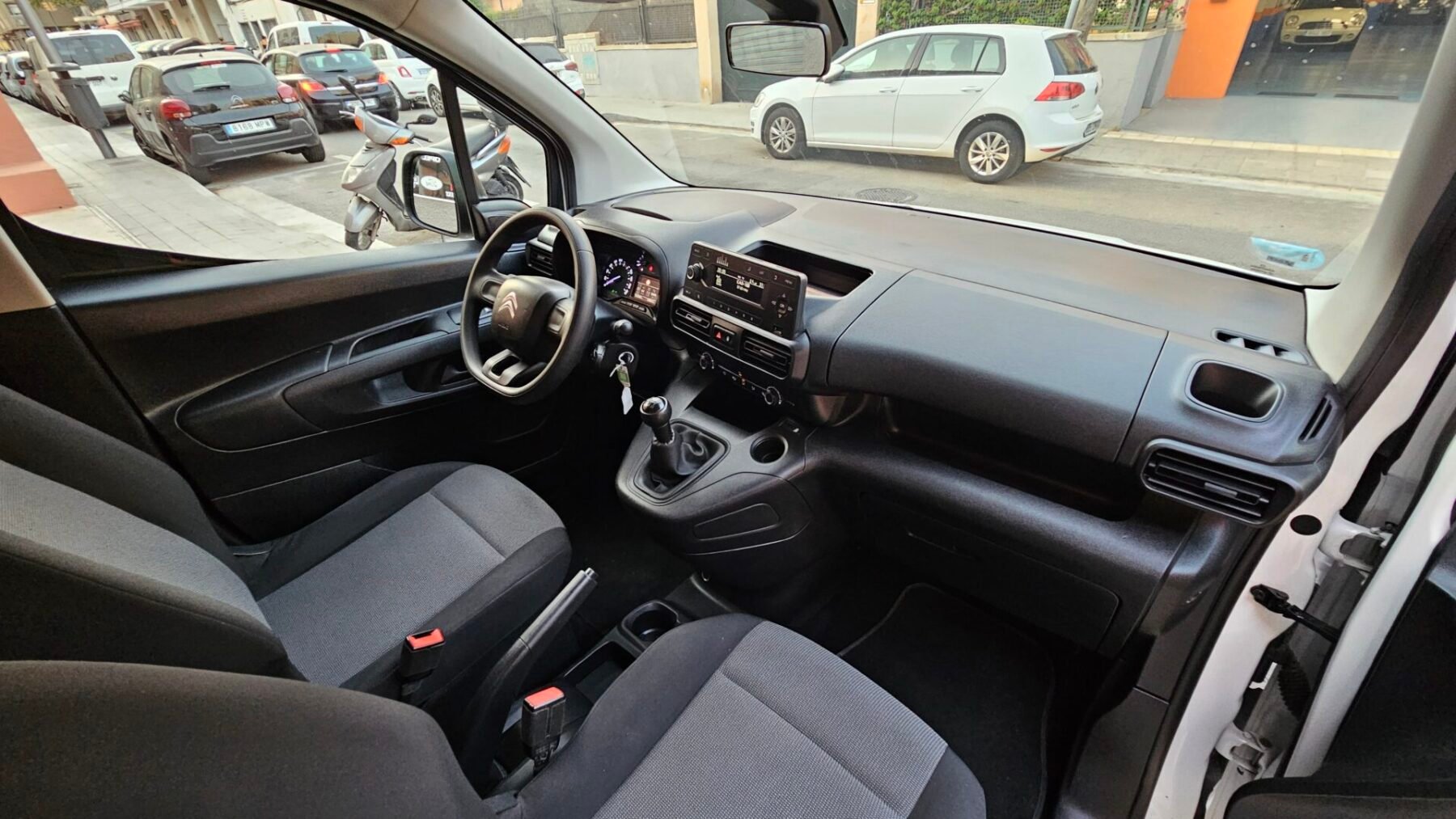 CITROEN Berlingo Live 75