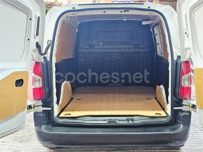 PEUGEOT Partner Pro Standard 600kg BlueHDi