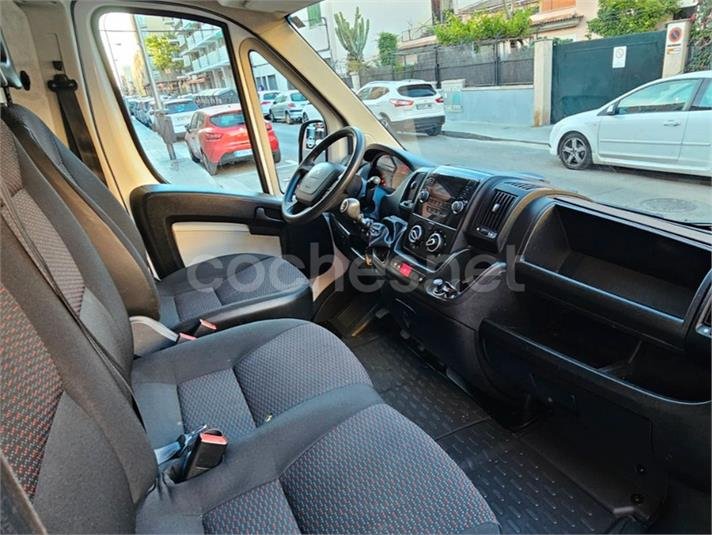 PEUGEOT Boxer 333 L2H2 BlueHDi