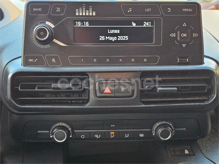 PEUGEOT Partner Pro Standard 1000kg BlueHDi