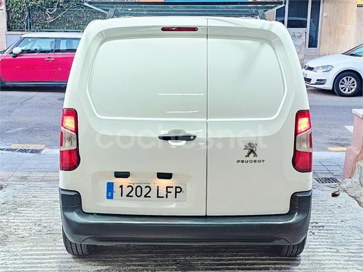 PEUGEOT Partner Pro Standard 600kg BlueHDi