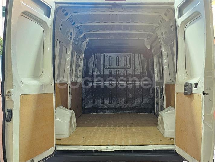 PEUGEOT Boxer 333 L2H2 BlueHDi