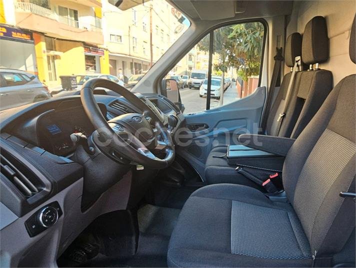 FORD Transit 310 L3H2 Van Ambiente Delantera