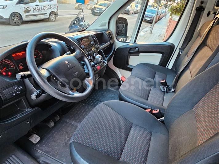 PEUGEOT Boxer 333 L2H2 BlueHDi