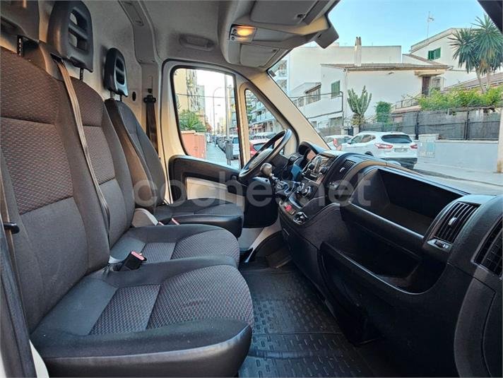 PEUGEOT Boxer 333 L2H2 BlueHDi