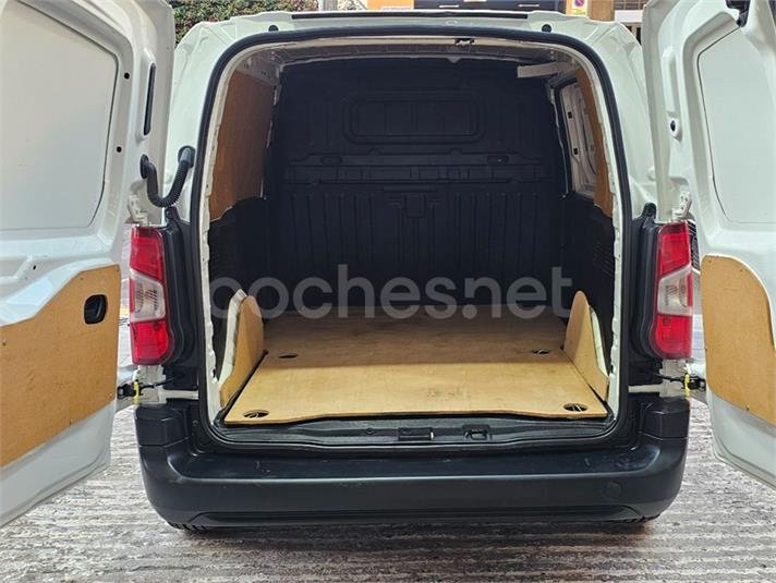 PEUGEOT Partner Pro Standard 1000kg BlueHDi