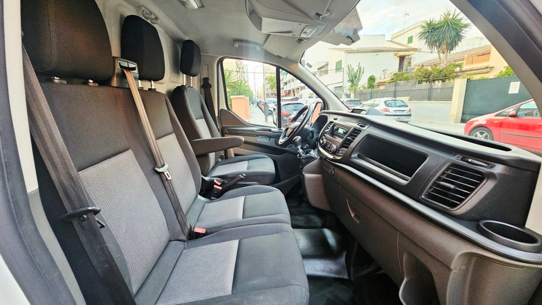 FORD Transit Custom Ambiente Van 