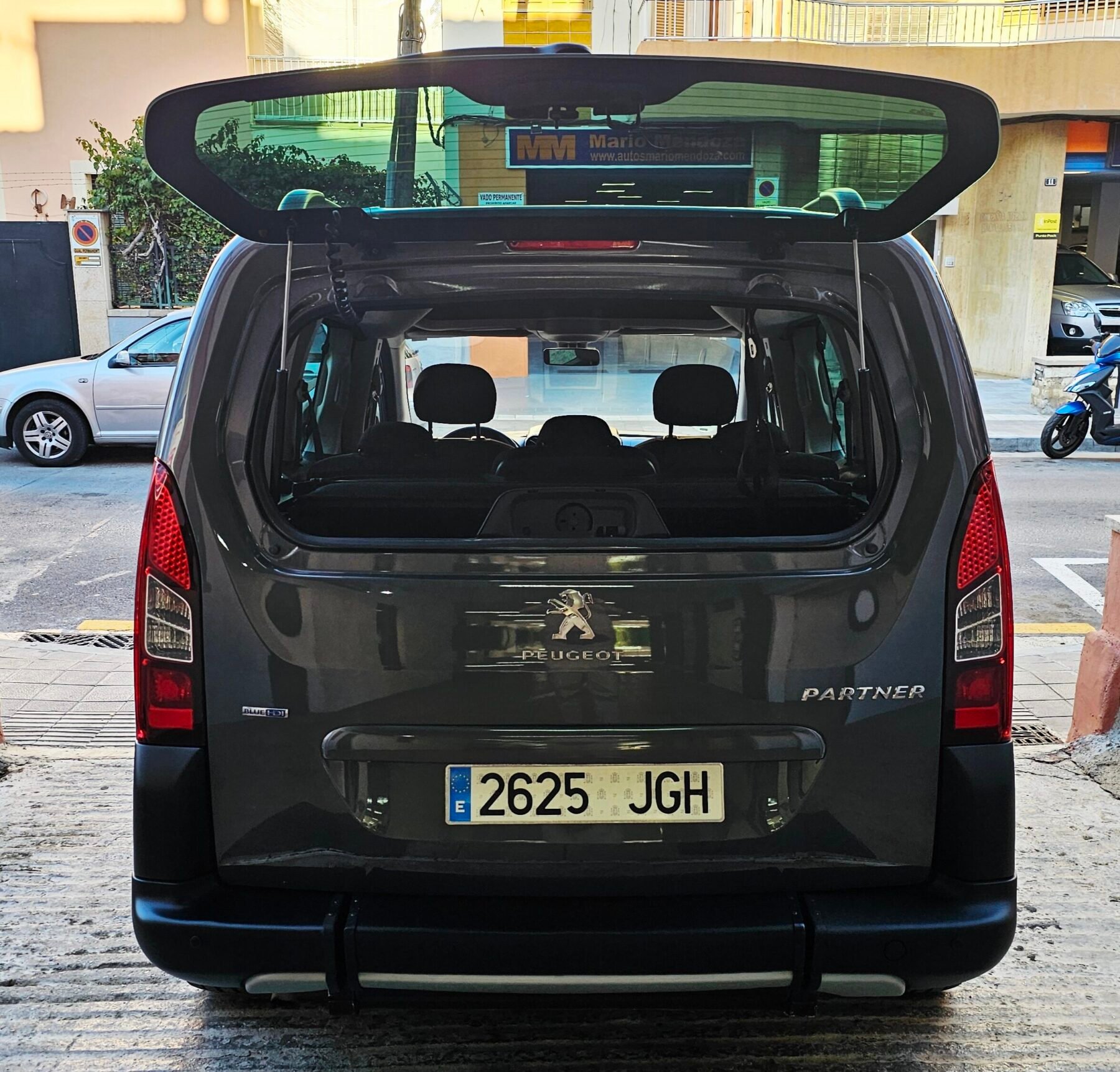 CITROEN Berlingo Outdoor / adaptado para Movilidad Reducida 