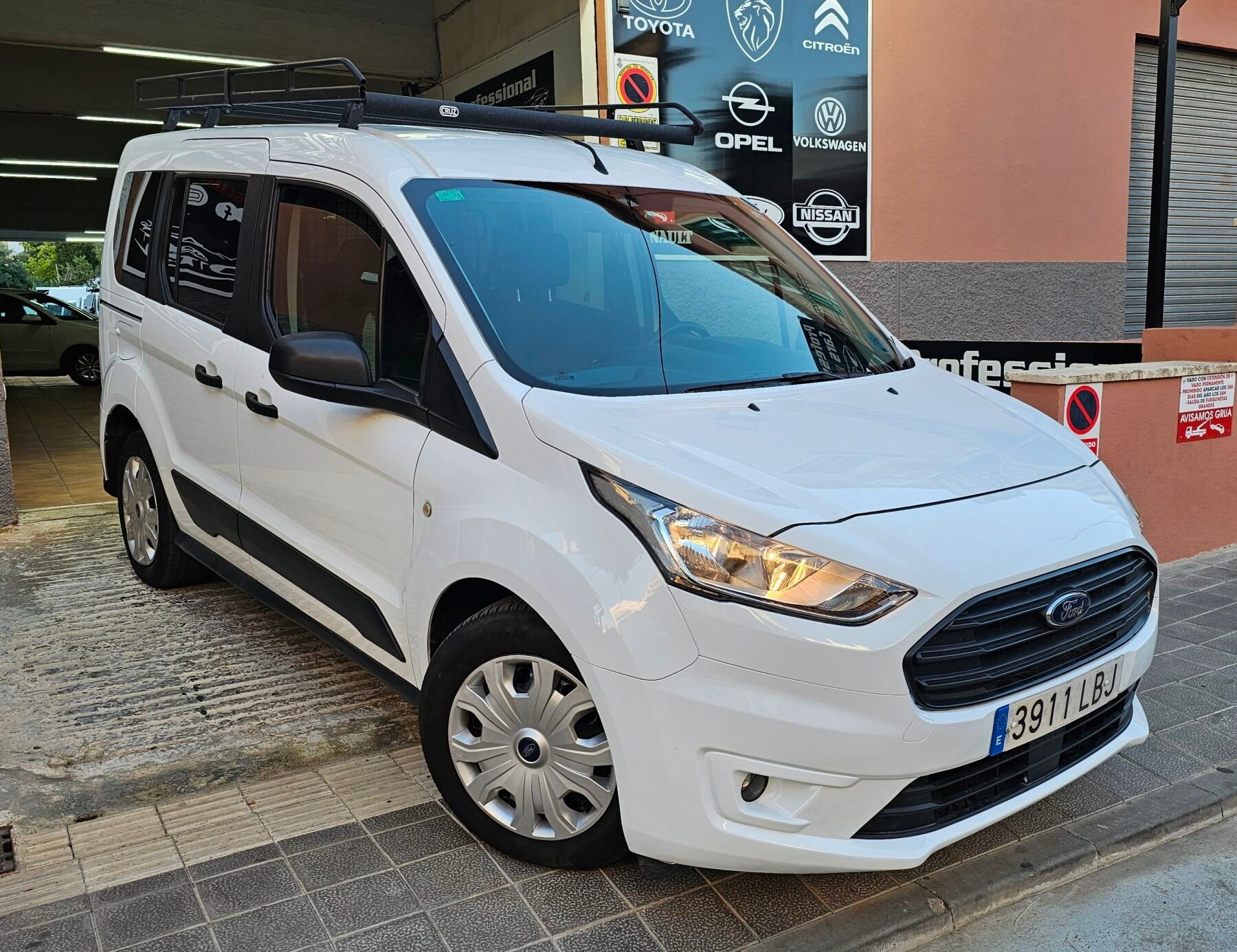 FORD Trend doble puerta lateral