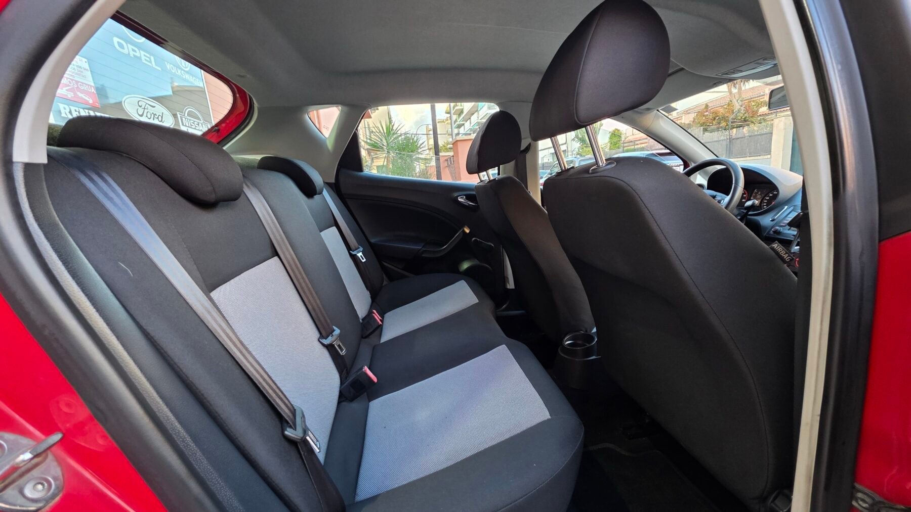 SEAT IBIZA Reference Plus 