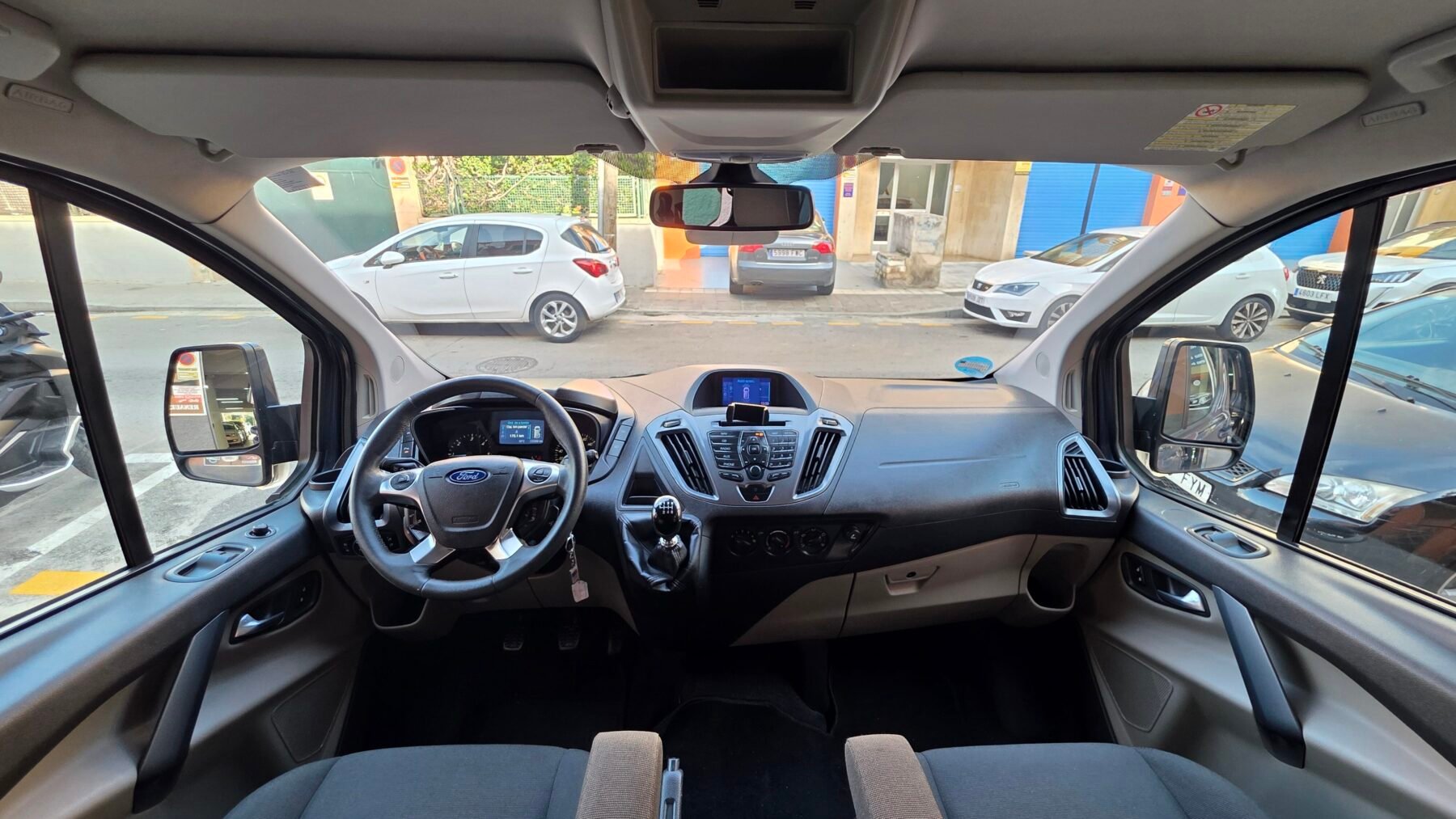 FORD Tourneo Custom Titanum