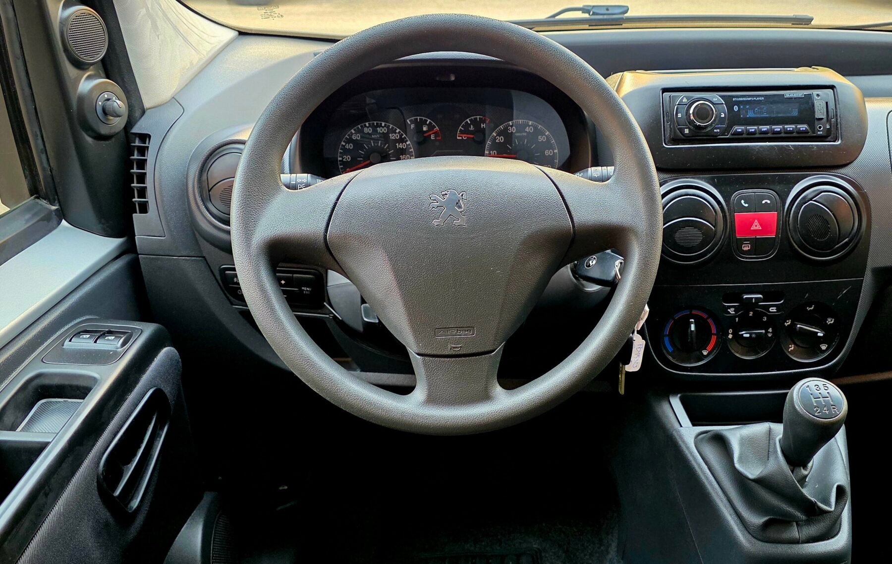 PEUGEOT BIPPER Tepee