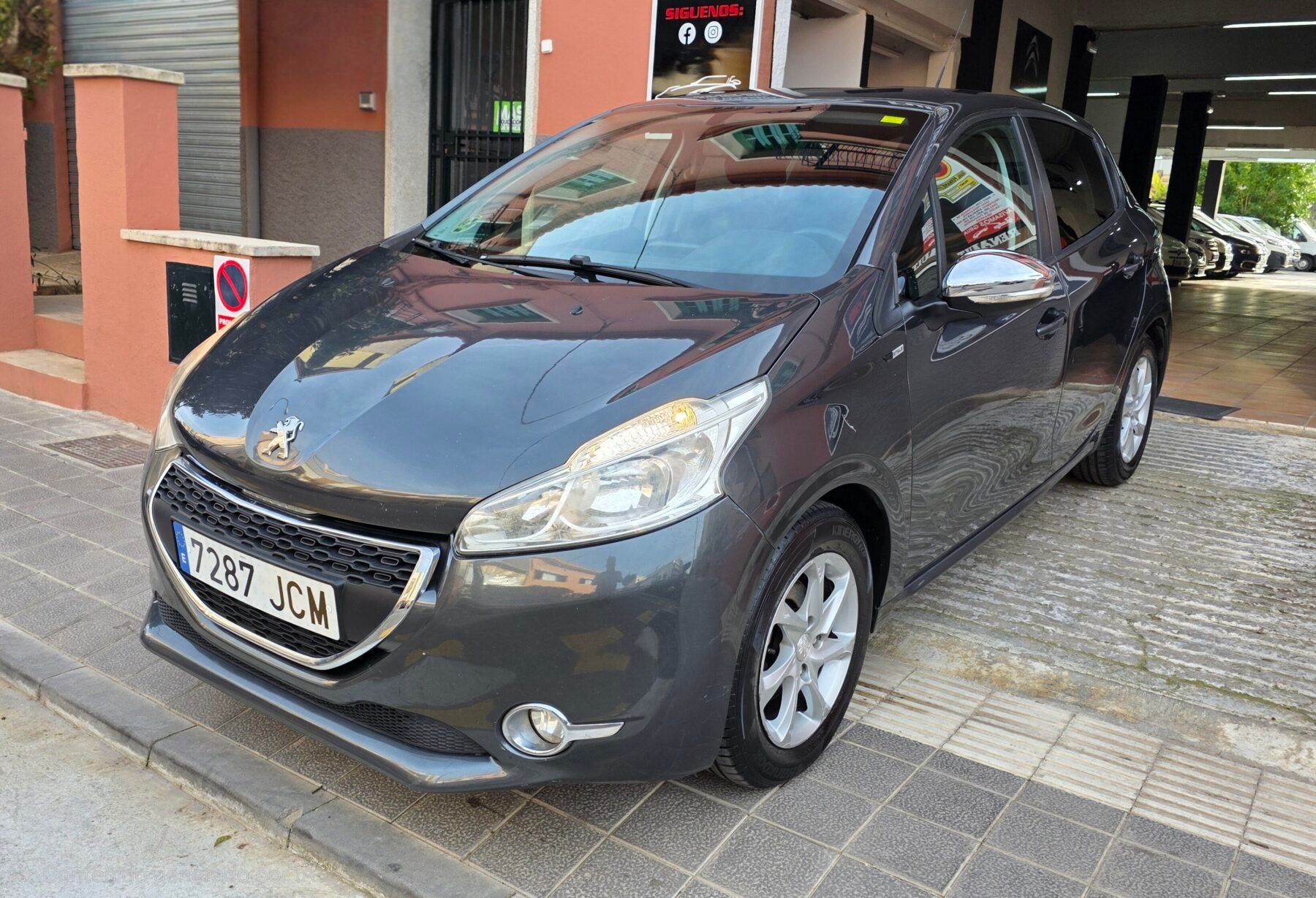 PEUGEOT 208 Style