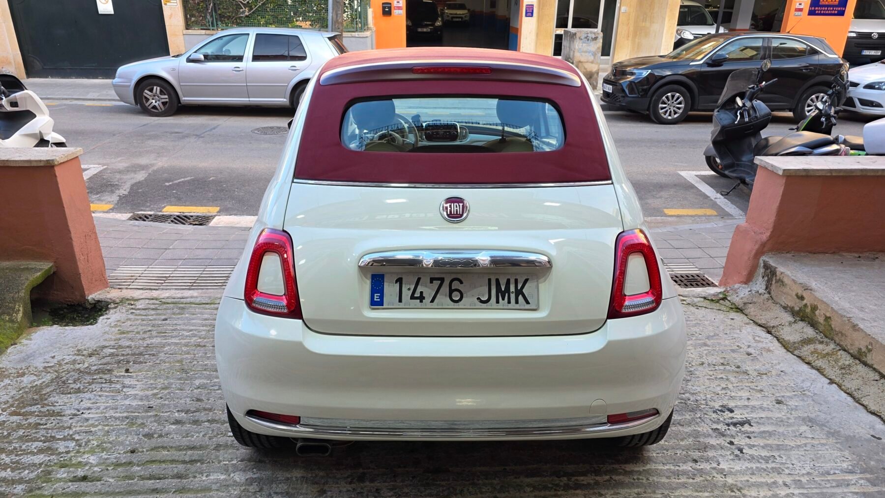 FIAT 500 Cabrio