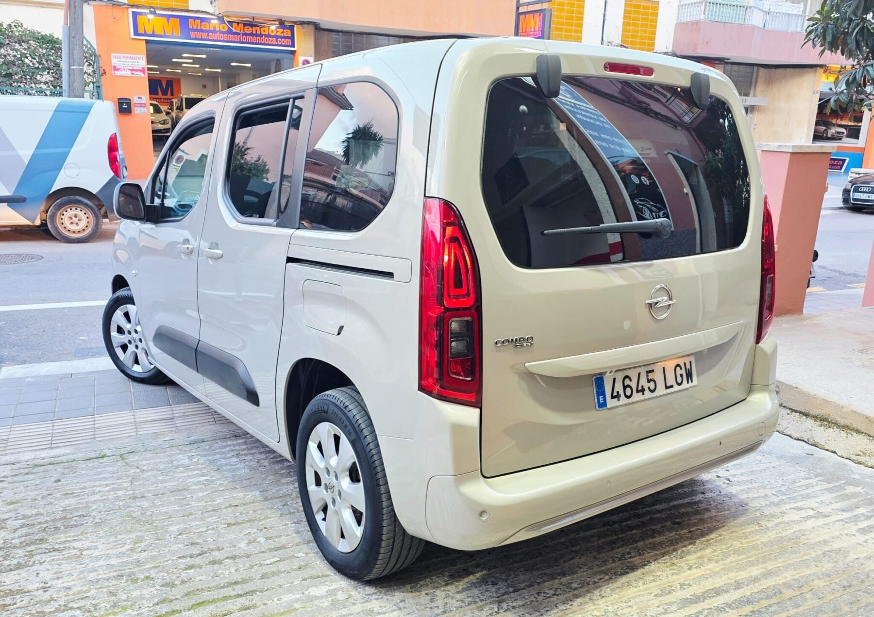 OPEL Combo Life 1.5 CDTI Selective