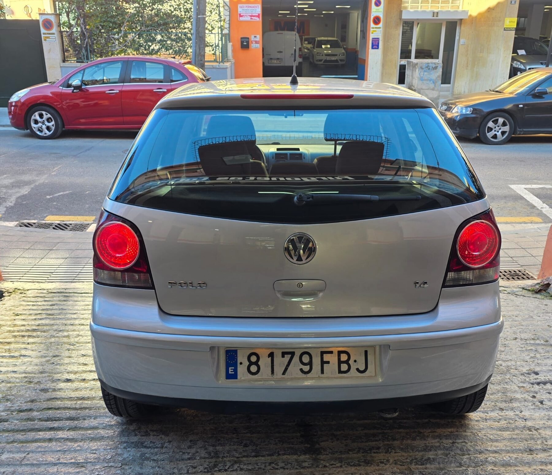VOLKSWAGEN POLO  1.4 Advance