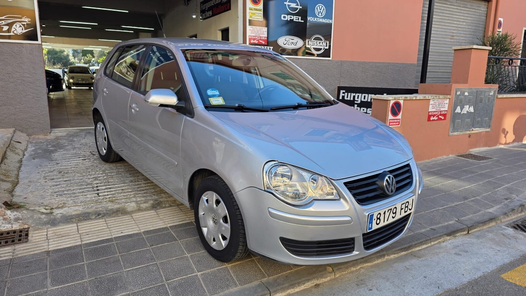 VOLKSWAGEN POLO  1.4 Advance