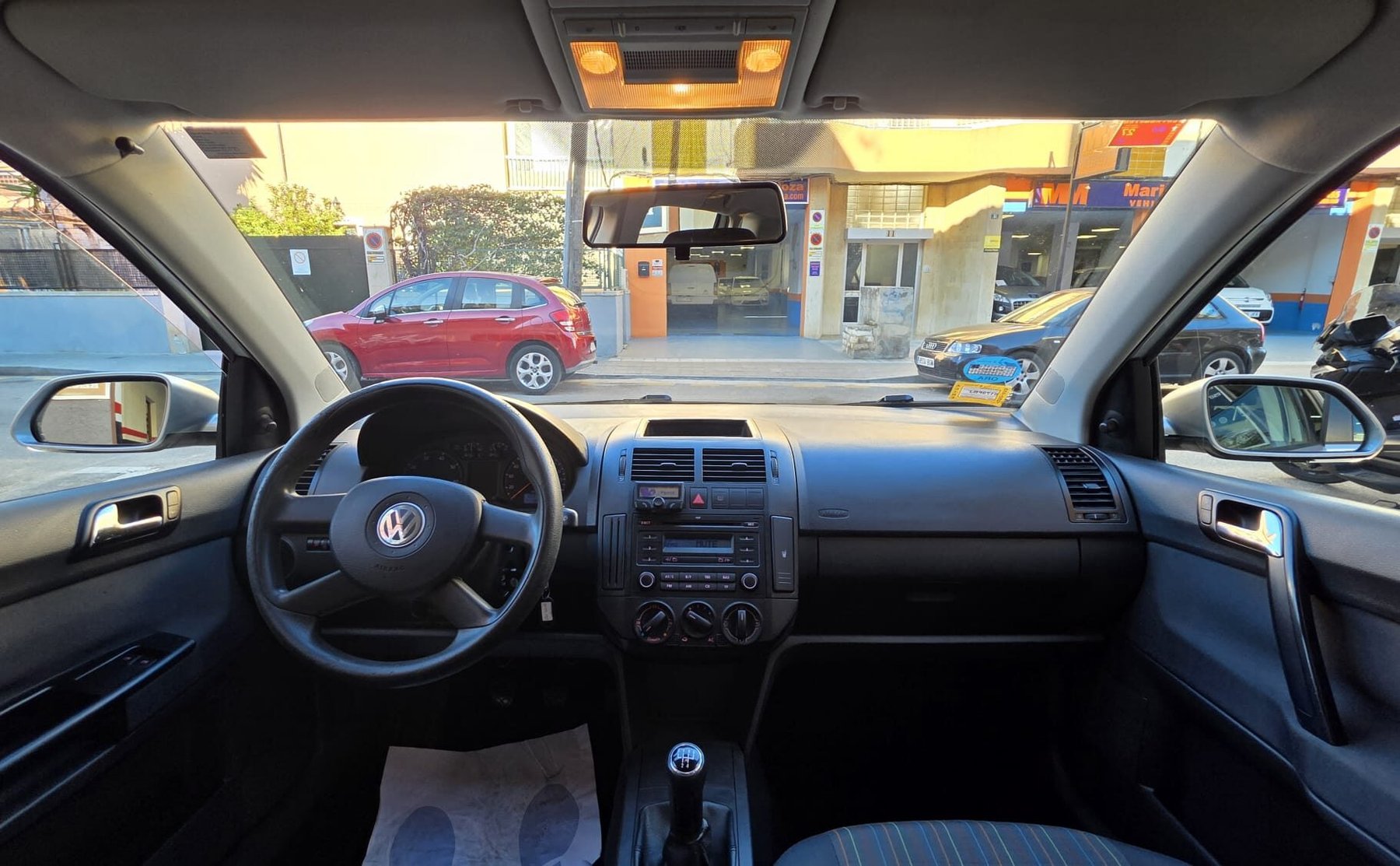 VOLKSWAGEN POLO  1.4 Advance