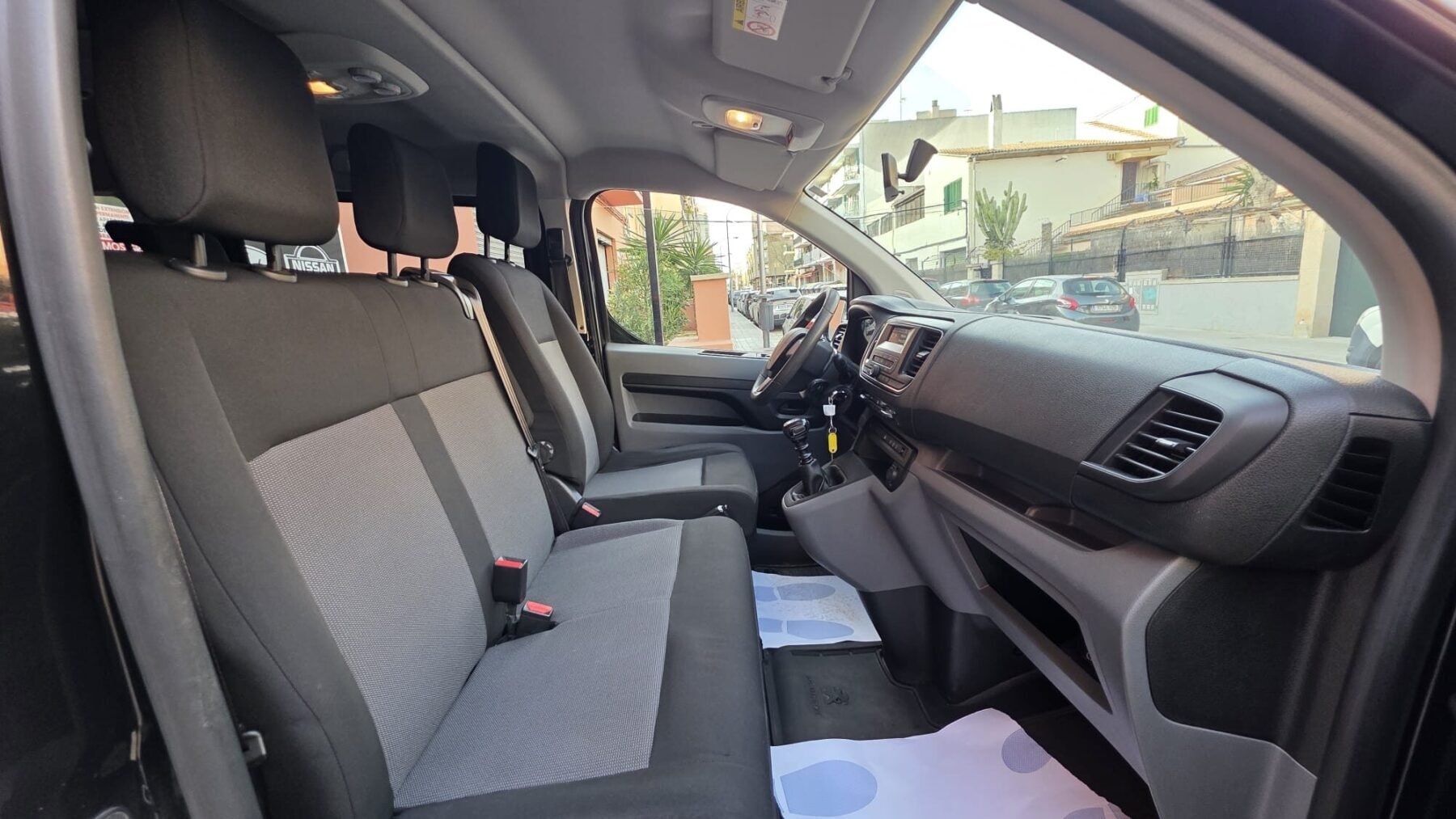 PEUGEOT Expert 1.6 Blue-HDi Largo