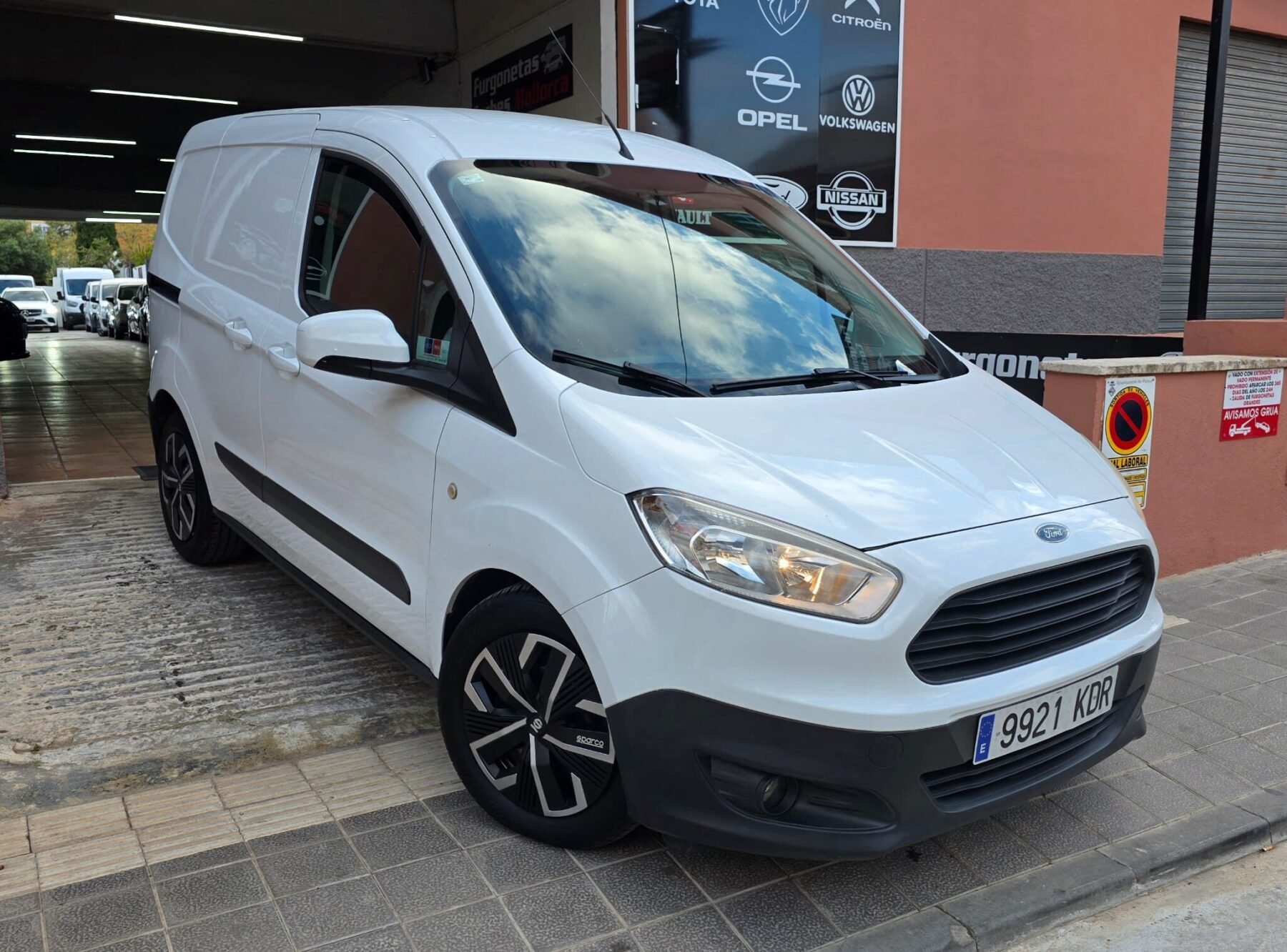 FORD Transit Courier 1.5 TDCi 55kW