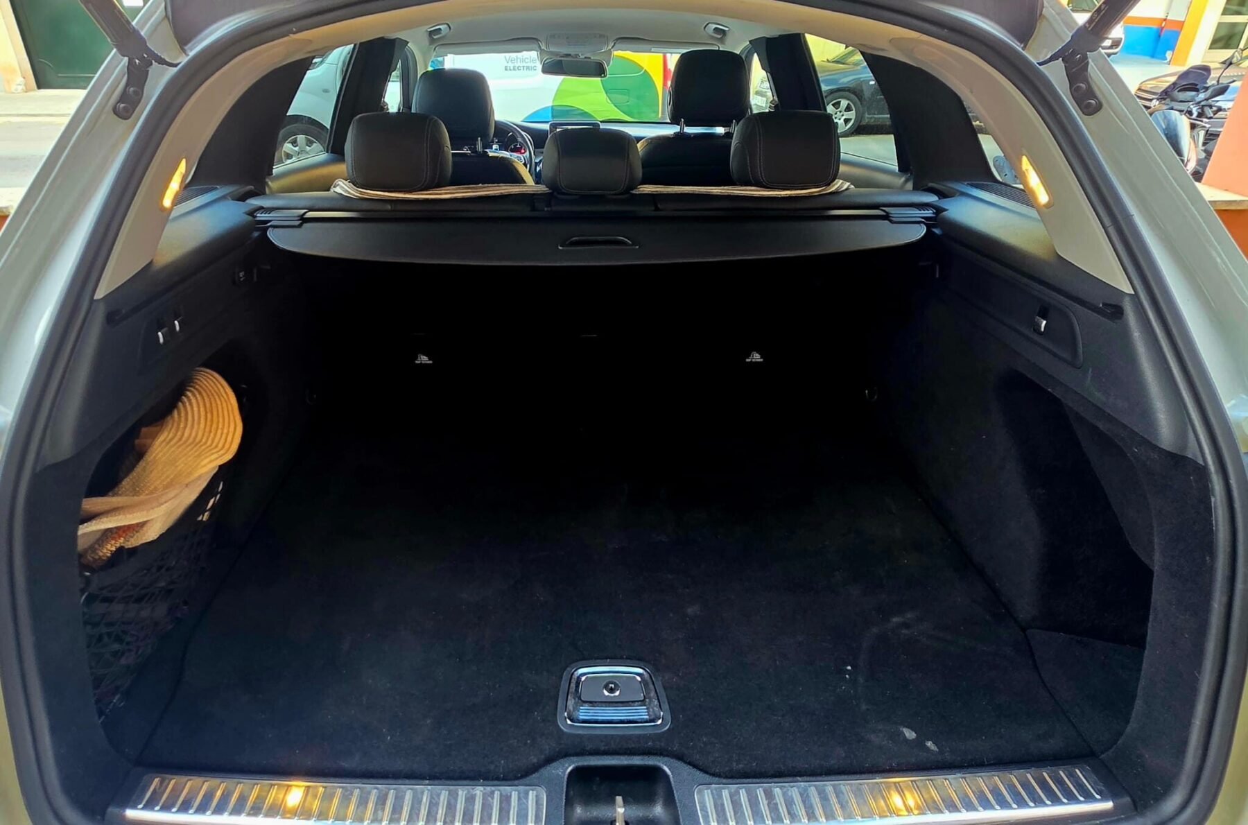 MERCEDES-BENZ GLC 250