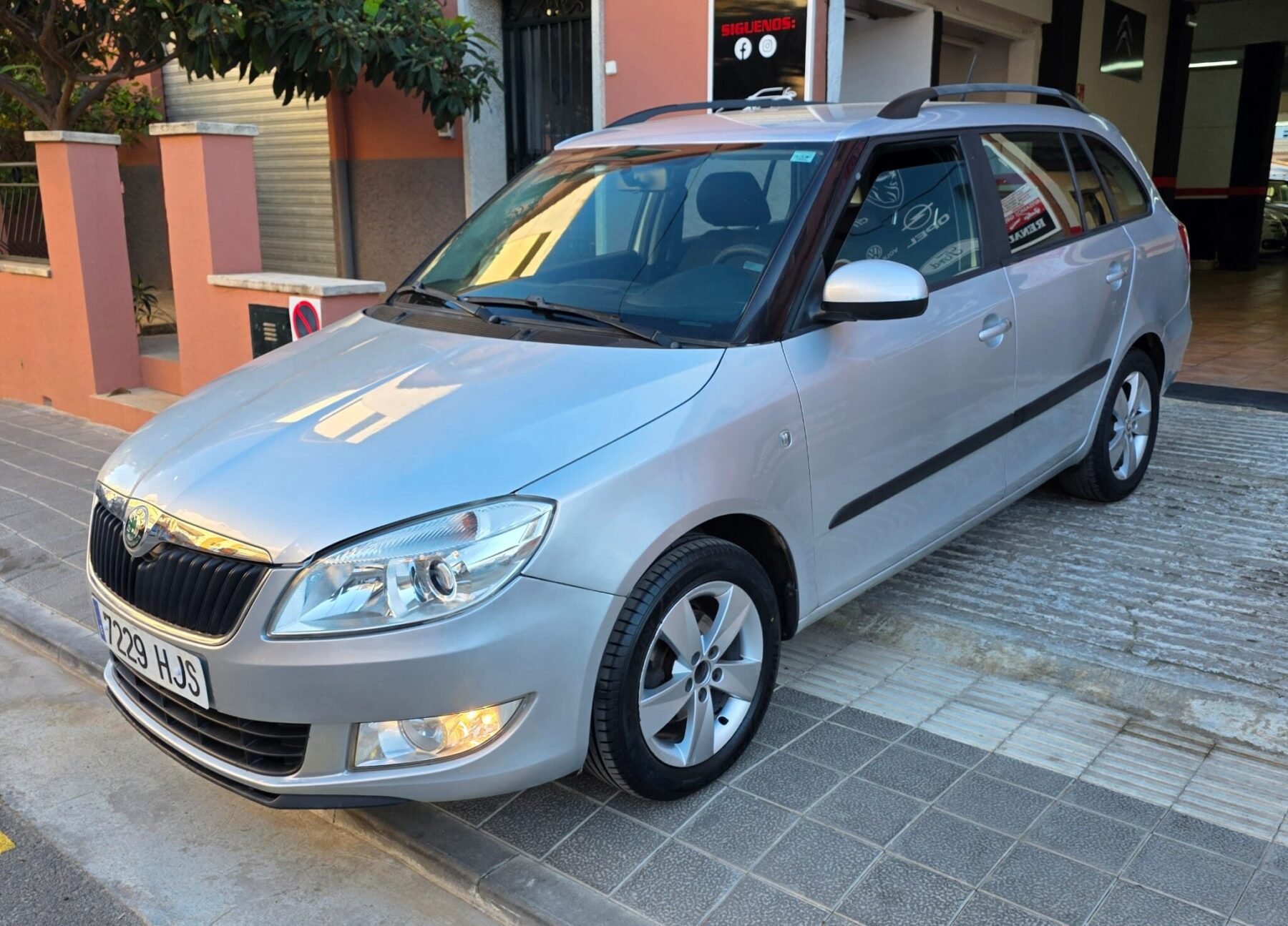 SKODA 1.2 Ambition
