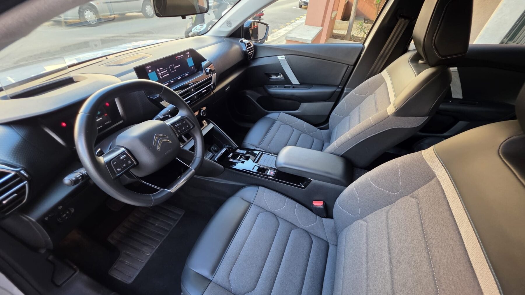 CITROEN C4 BlueHdi 130 SS EAT8 Feel Pack