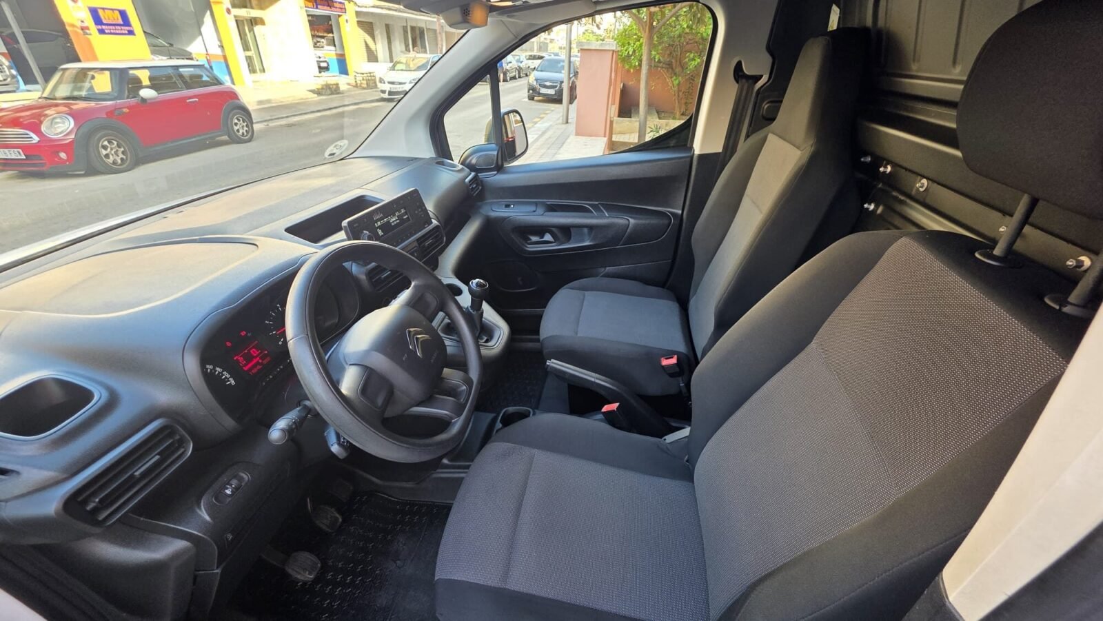 CITROEN Berlingo Talla M BlueHDi 75 CONTROL