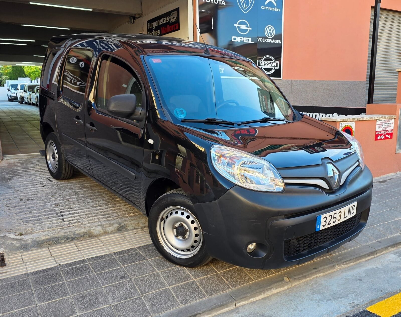 RENAULT Kangoo Furgón