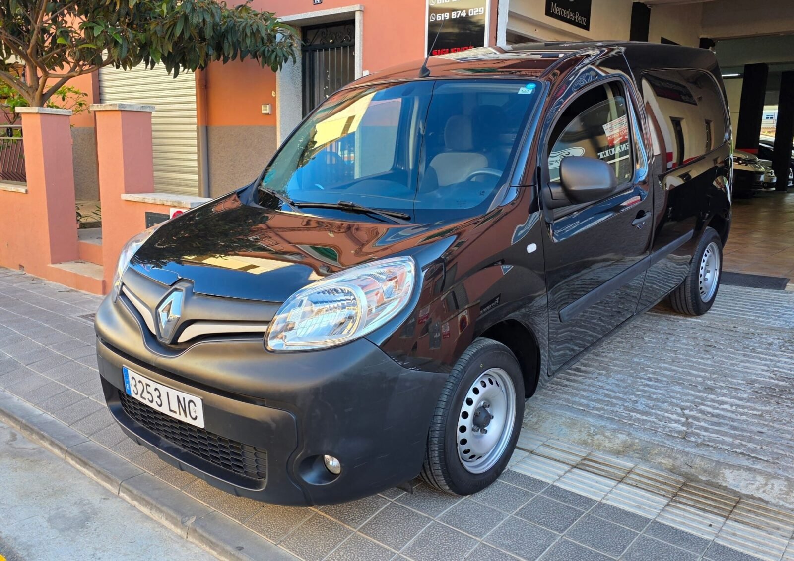 RENAULT Kangoo Furgón