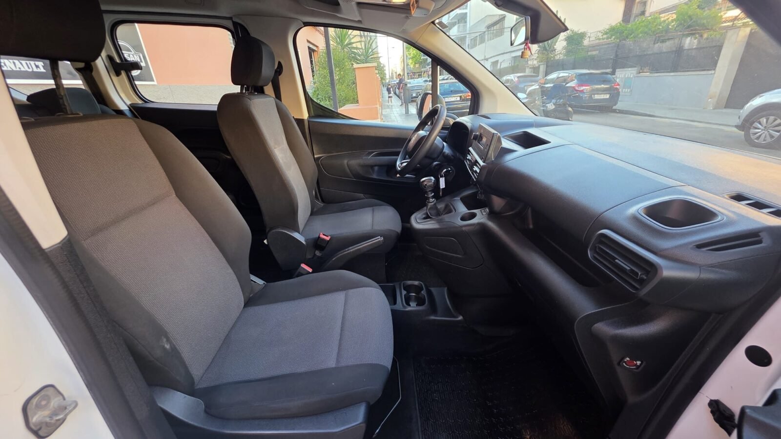 CITROEN Berlingo Talla M BlueHDi 100 S&S Live Pack