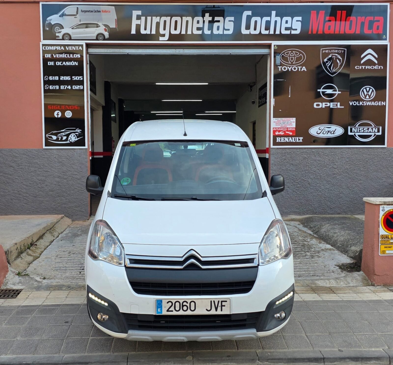 CITROEN Berlingo  Multispace LIVE Edition BlueHDi 100