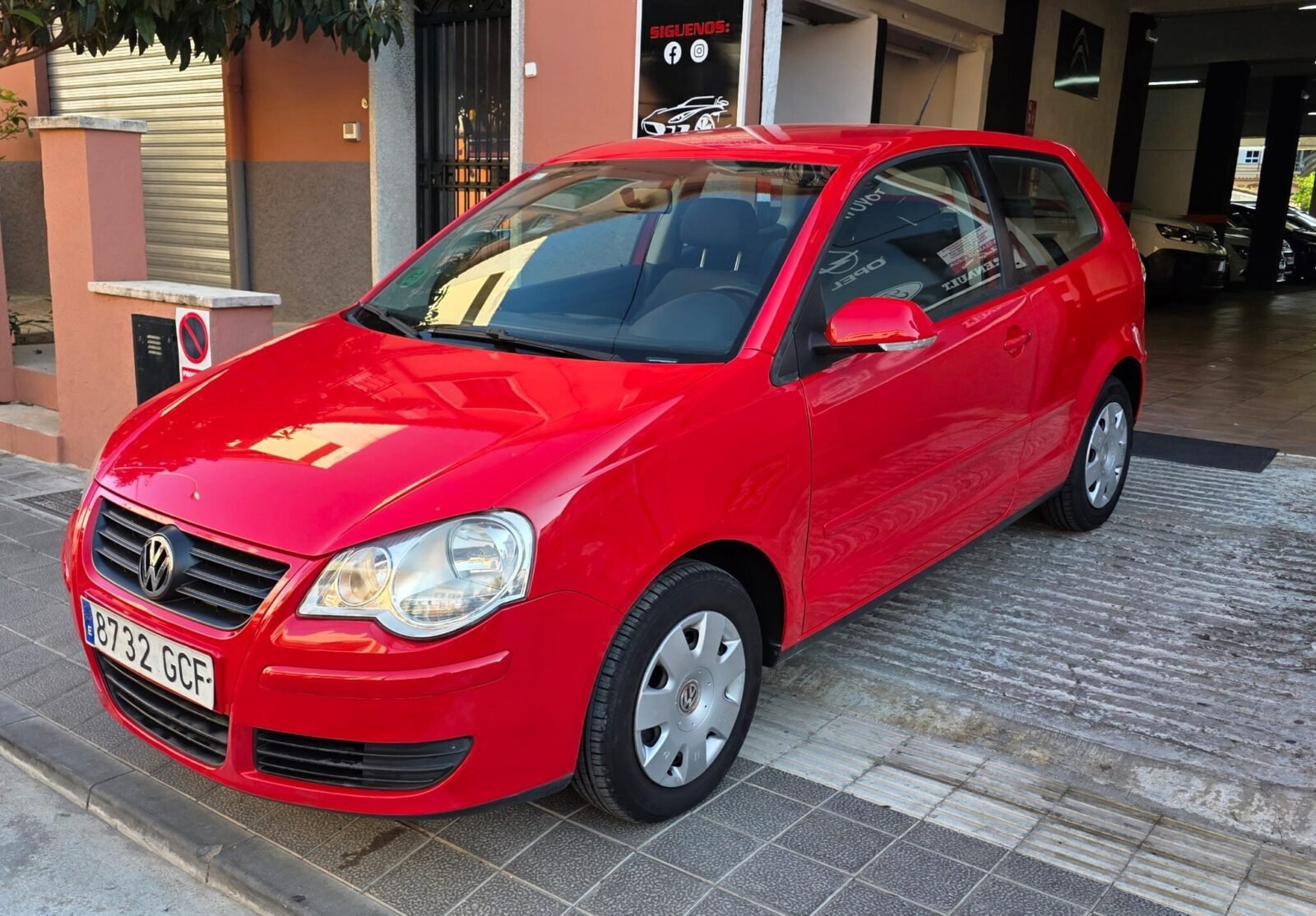 VOLKSWAGEN POLO  1.4 Edition