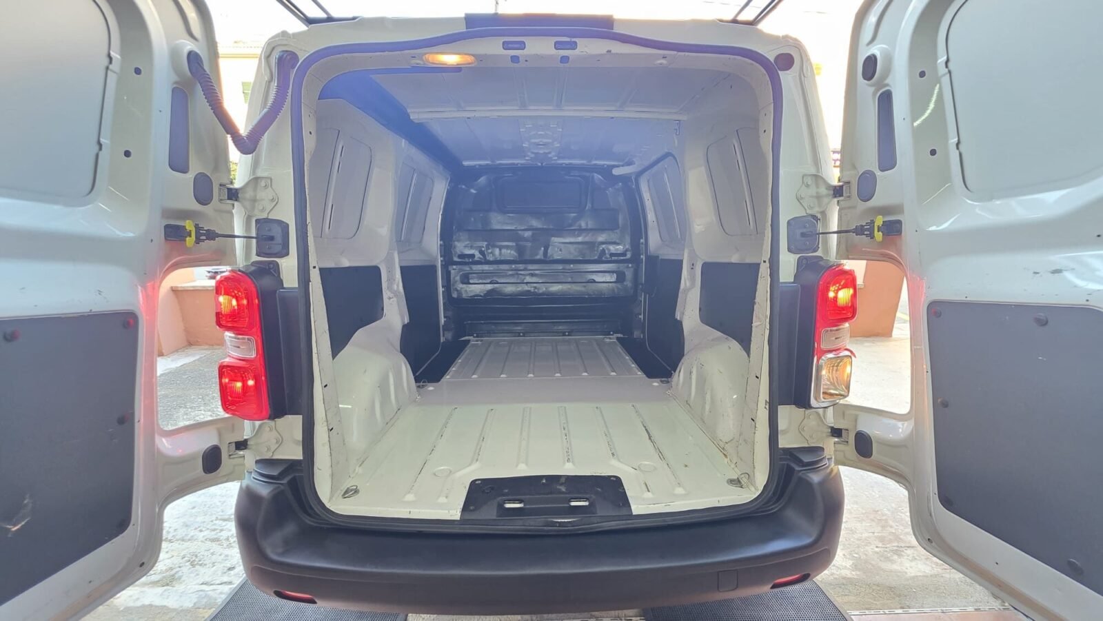 CITROEN Jumpy Talla M BlueHDi 100 SS 6v Control