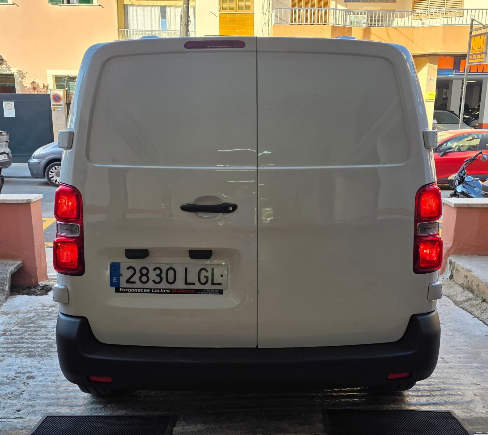 PEUGEOT Expert  Furgon Pro 1.5 BlueHDi 100 SS Standard