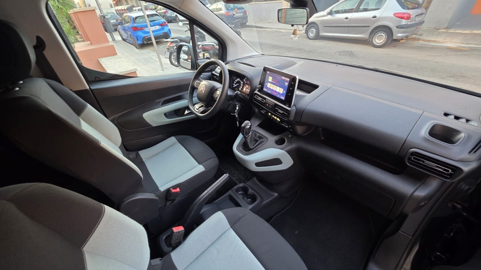 CITROEN Berlingo Talla M BlueHDi 100 FEEL