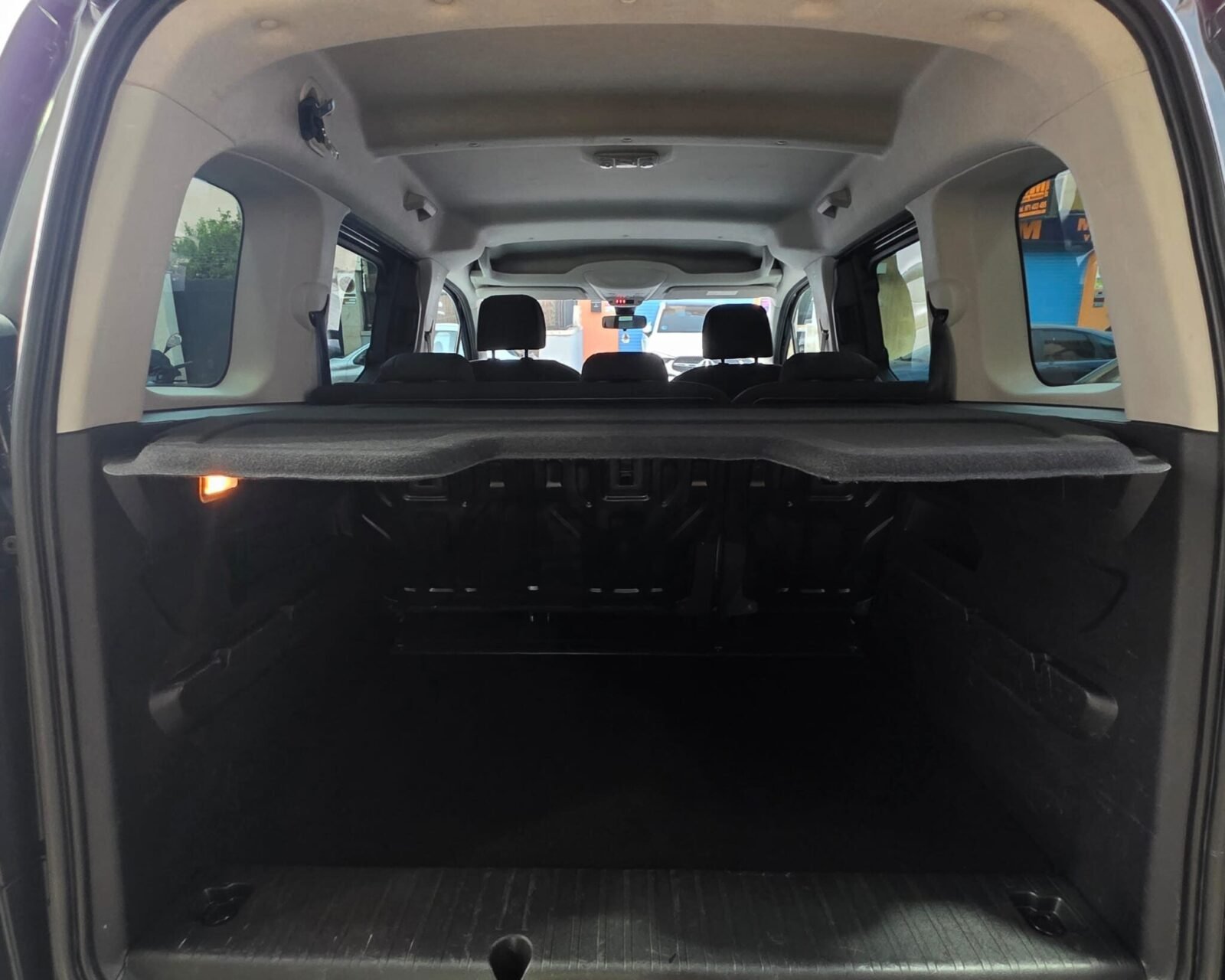 CITROEN Berlingo Talla M BlueHDi 100 FEEL