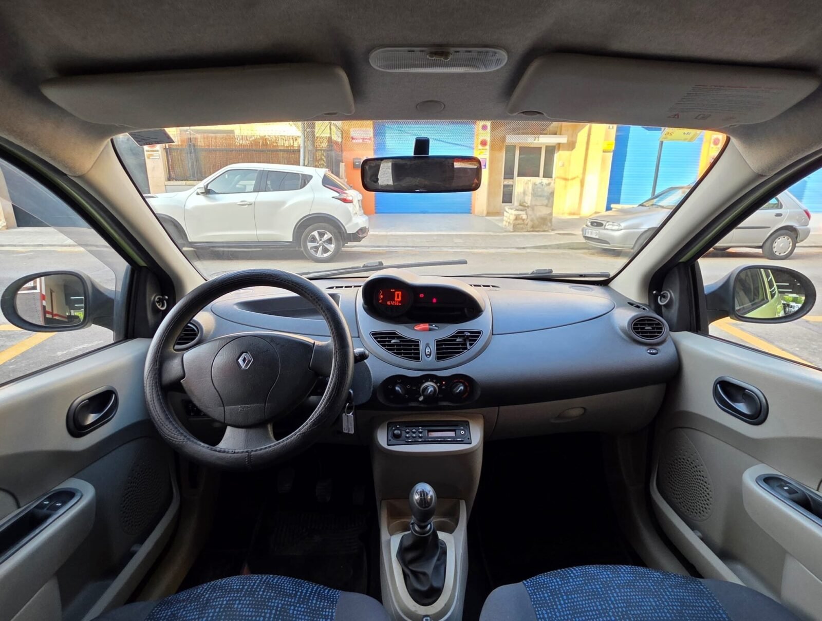 RENAULT twingo 1.2 Authentique