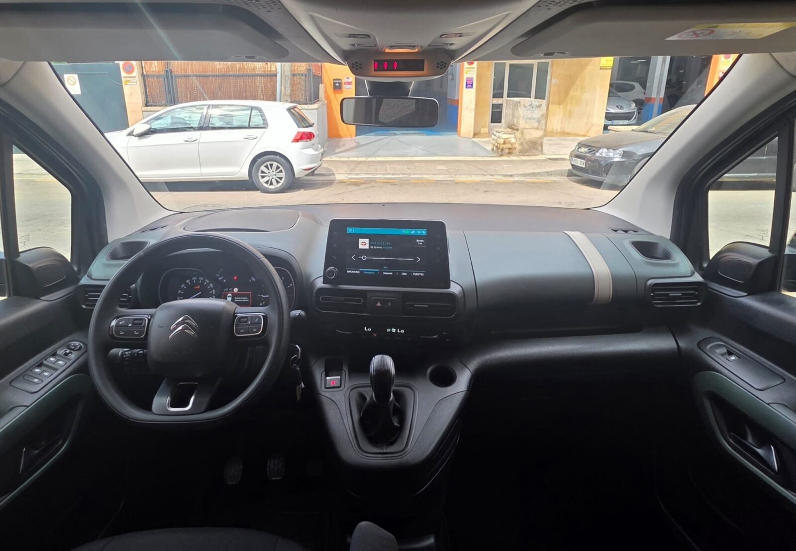 CITROEN Berlingo Talla M BlueHDi 100 SS SHINE