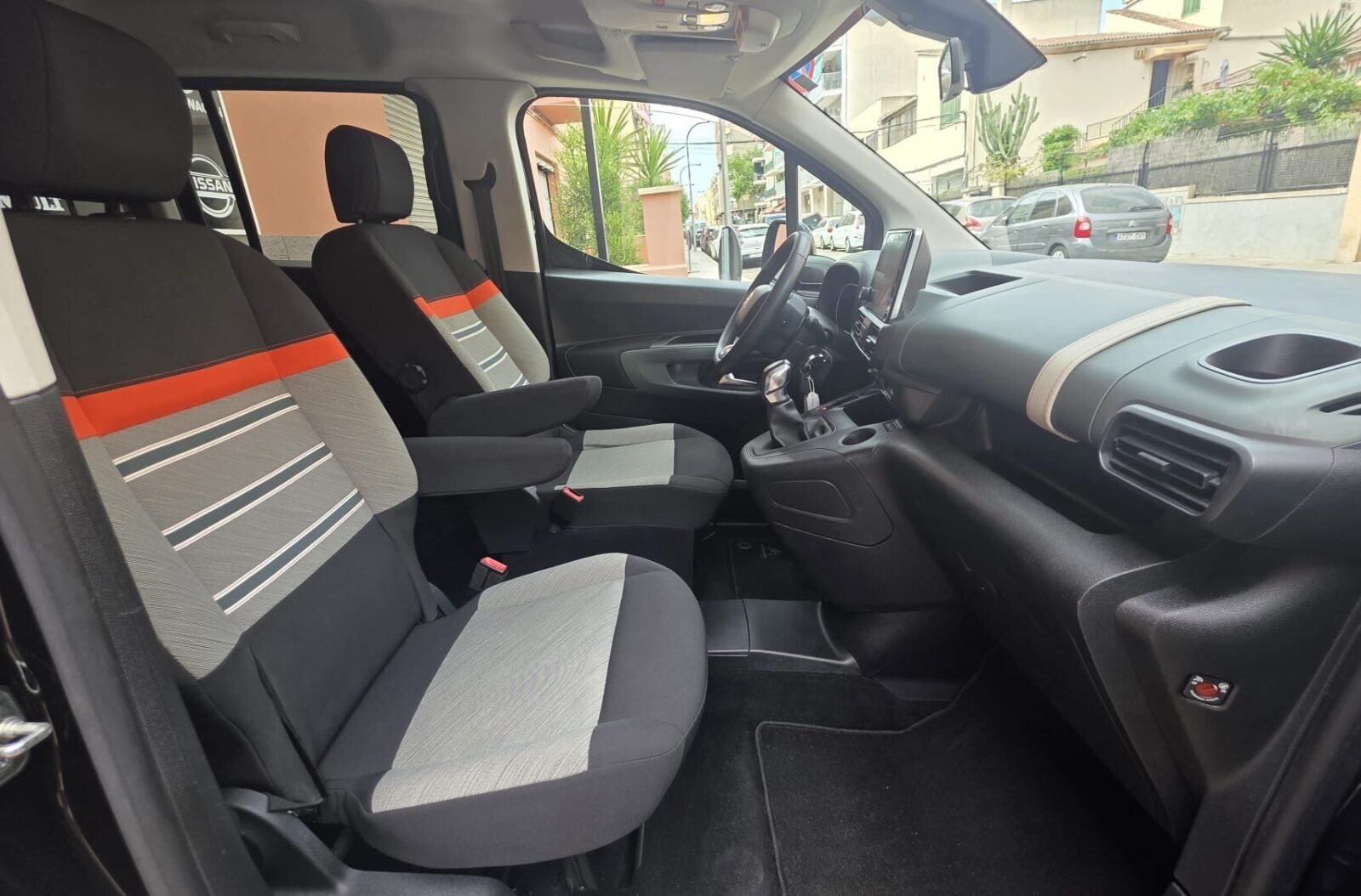 CITROEN Berlingo Talla M BlueHDi 100 SS SHINE