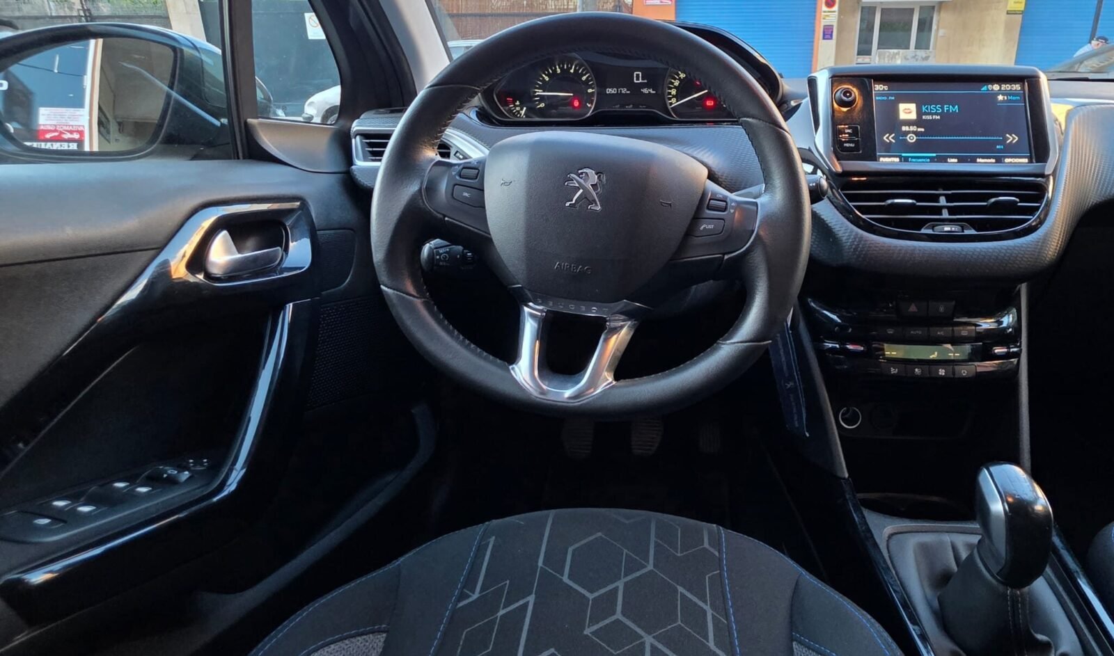 PEUGEOT 2008 Signature 1.2 PureTech 60KW 82CV
