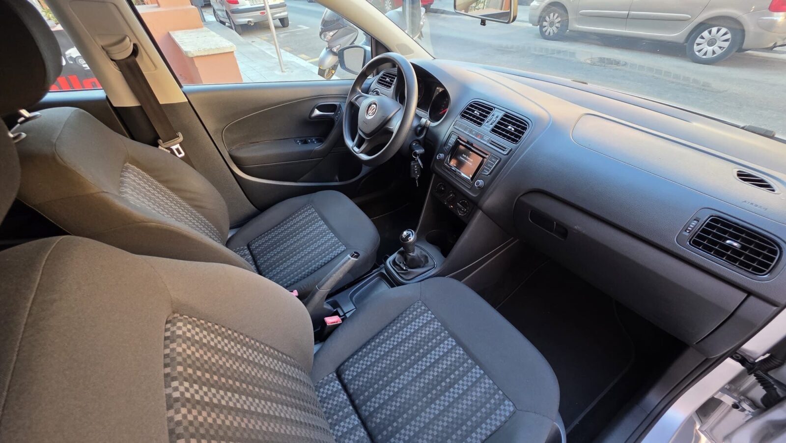 VOLKSWAGEN POLO 1.0 Edition BlueMotion Tech