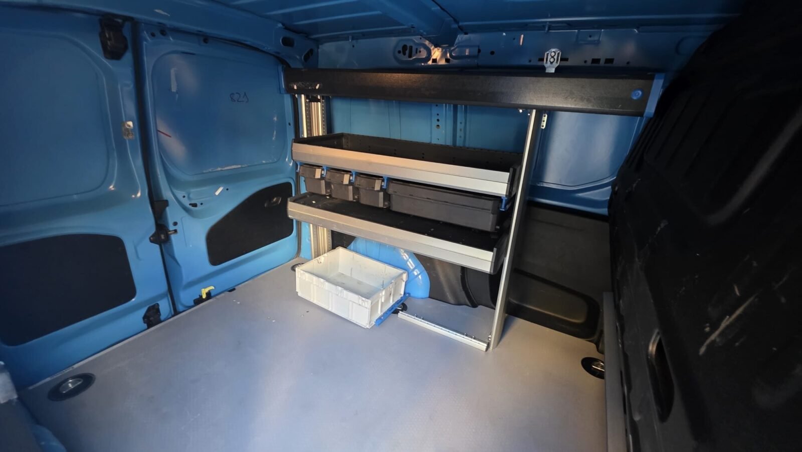 PEUGEOT Partner Premium Standard 600 kg BlueHDi 55 kW