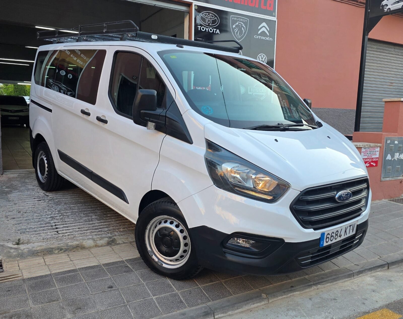 FORD Transit Custom Kombi 2.0 TDCI 77kW 320 L1 Ambiente