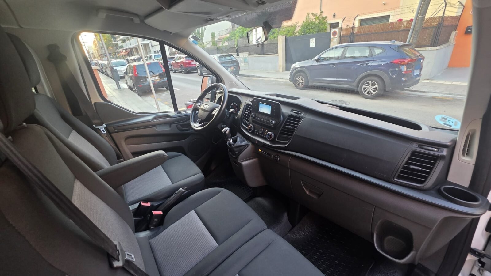 FORD Transit Custom Kombi 2.0 TDCI 77kW 320 L1 Ambiente