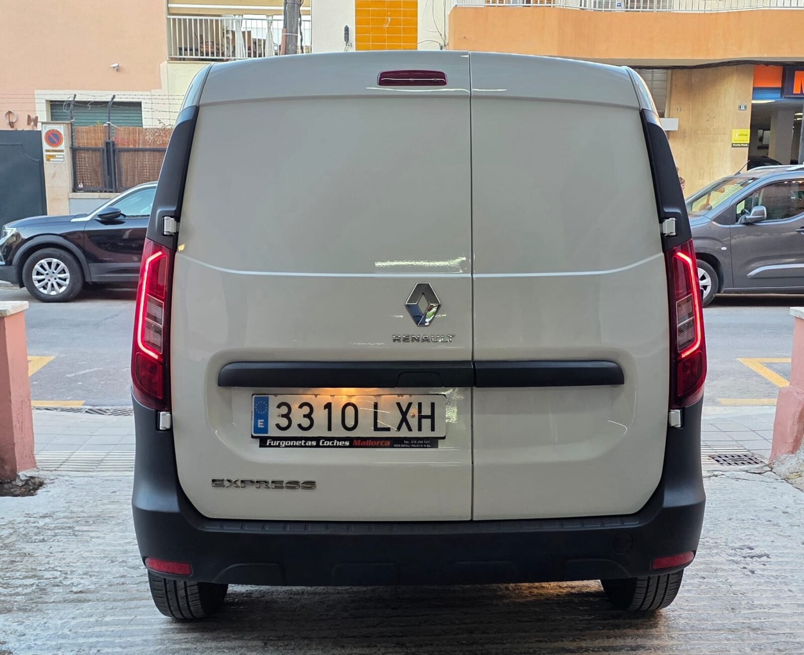 RENAULT Kangoo EXPRESS
