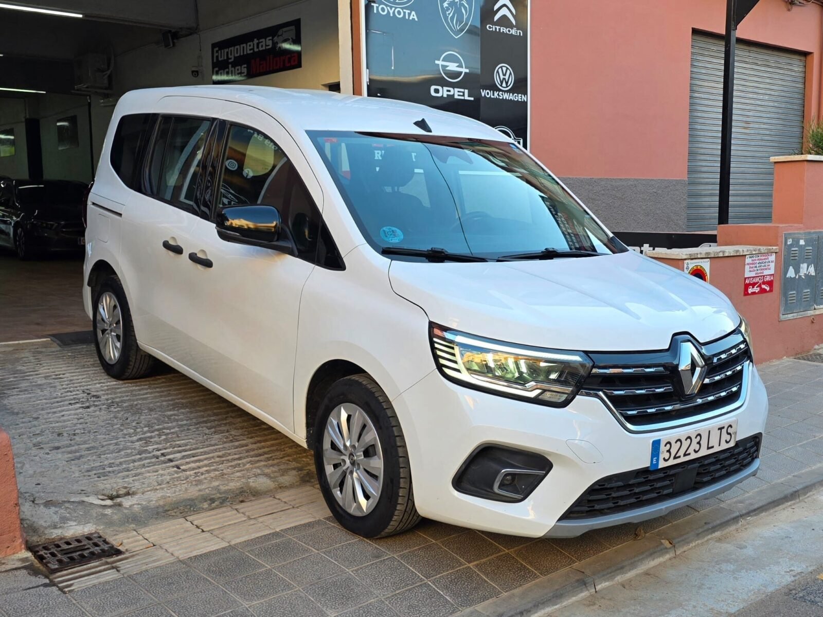 RENAULT Kangoo COMBI