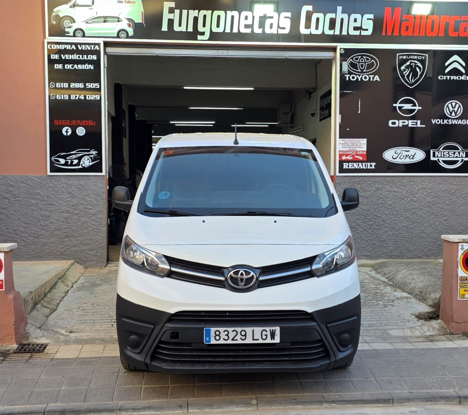 TOYOTA Proace